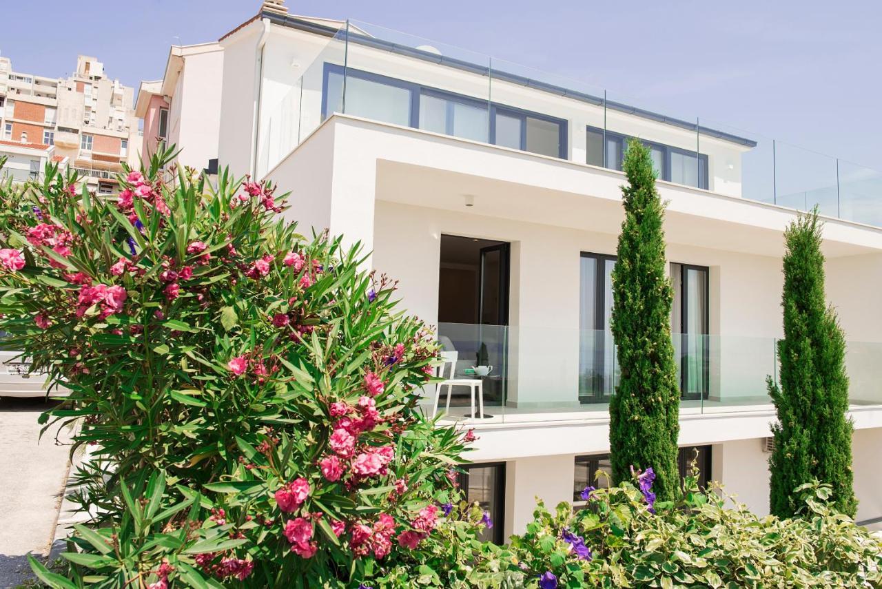 Apartments Villa Ladini Split Exterior photo